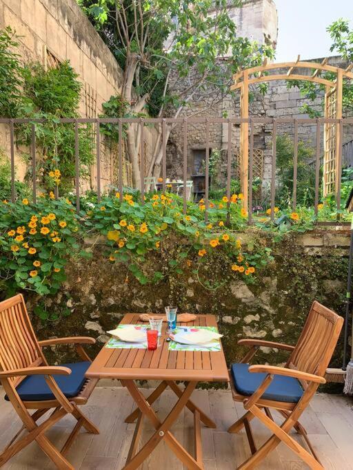 Apartmán Capucines, Un Jardin Secret Dans Le Centre Historique Arles Exteriér fotografie